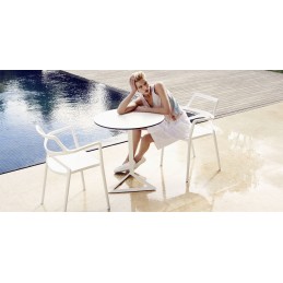 Delta Chair